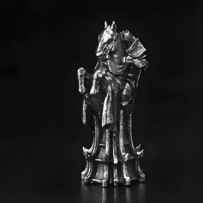 Mini Holy vs Evil Schachfiguren – Metall Deko